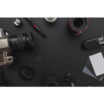 digital-camera-accessories (15)-3421800-30944.webp